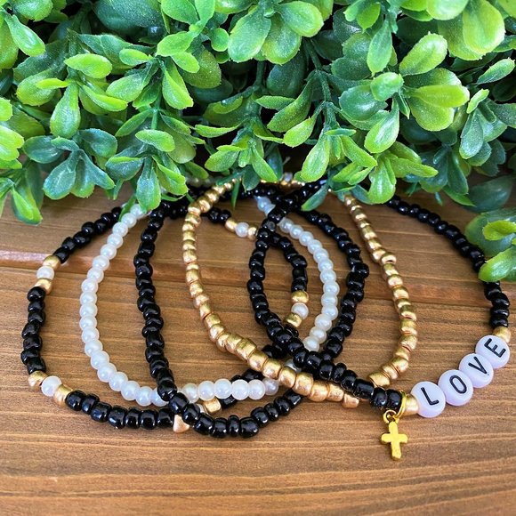 New - LOVE - Stack of 5 Stretch Boho Bracelets - Picture 2 of 3